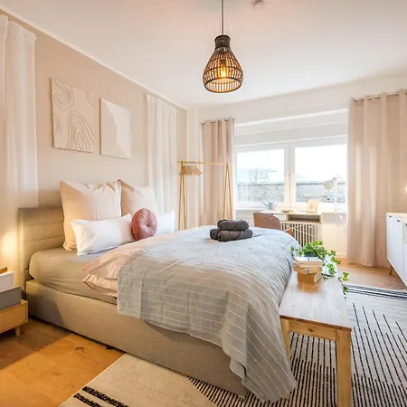 Neu: 100m² - Ideal Fuer Familien/geschaeftsr. - Hbf * Coblença