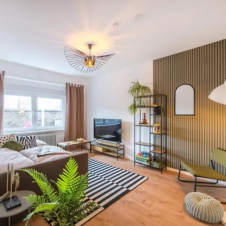 Neu: 100m² - Ideal Fuer Familien/geschaeftsr. - Hbf