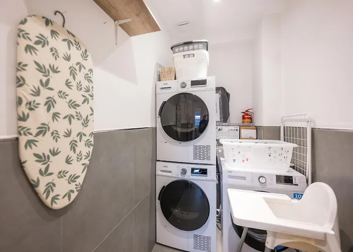 Neu: 100m² - Ideal Fuer Familien/geschaeftsr. - Hbf * 코블렌츠