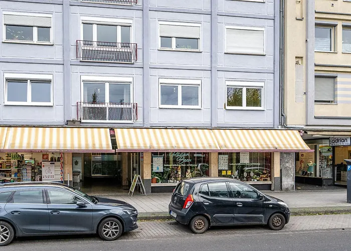 Neu: 100m² - Ideal Fuer Familien/geschaeftsr. - Hbf * 코블렌츠